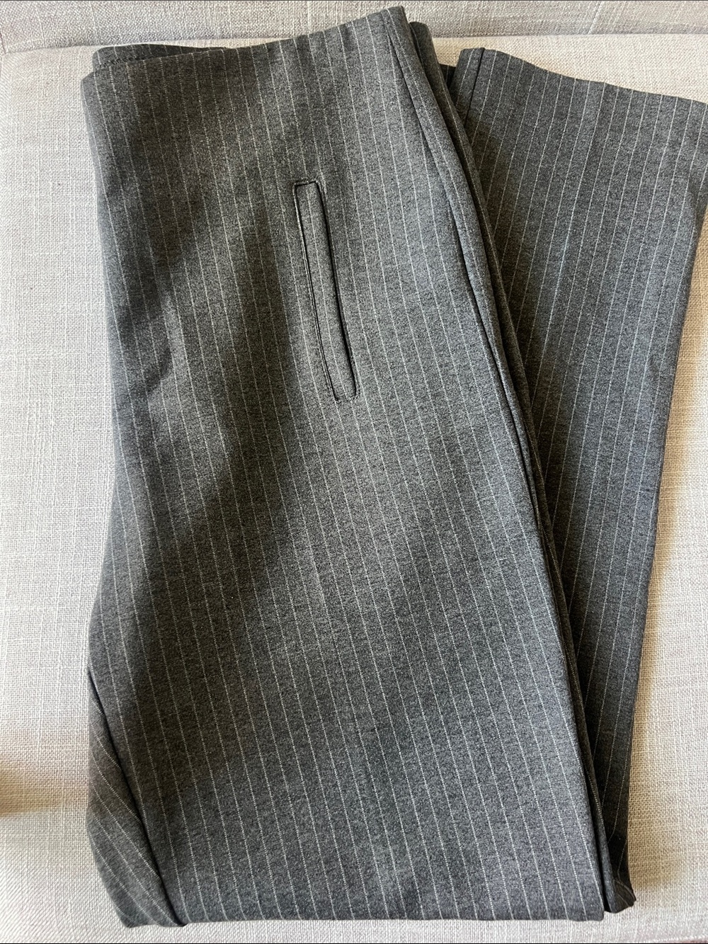 Chico's Classic Dark Gray Pull on Pinstripe Dress Pants for women , size 8.